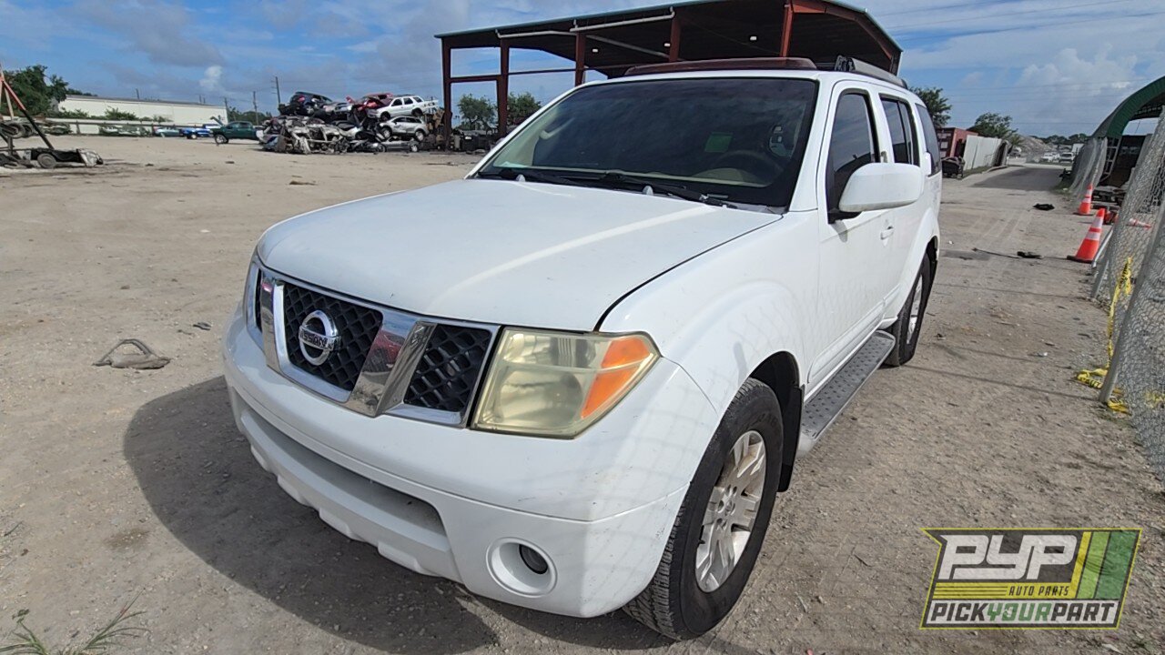 Photo of 2005 Nissan Pathfinder