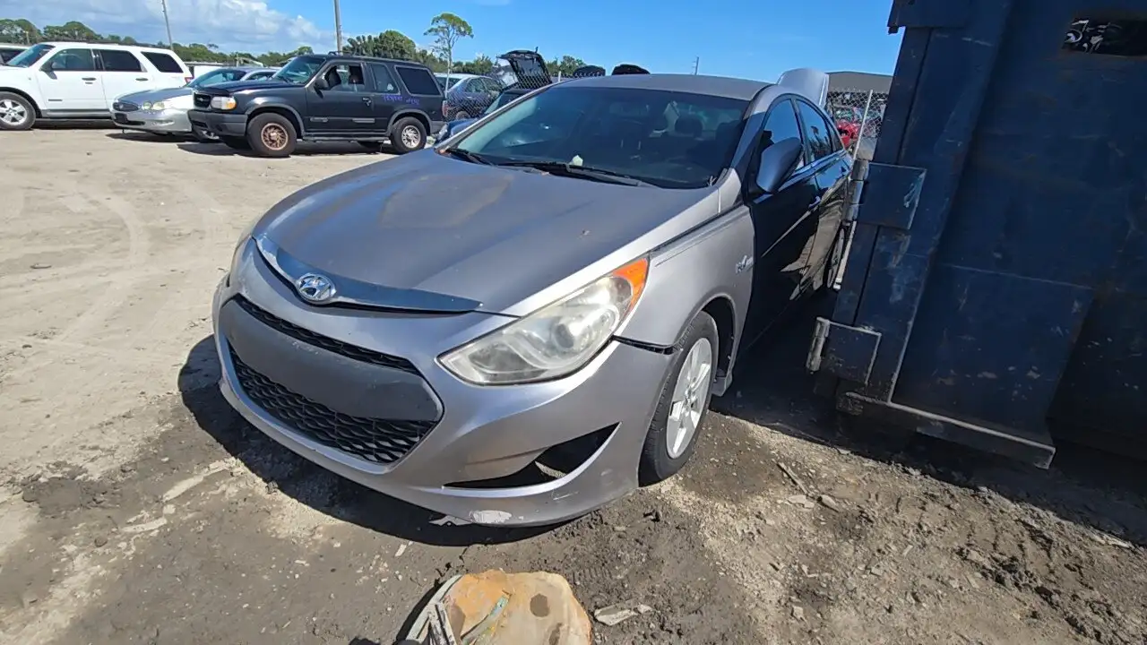 Photo of 2012 Hyundai Sonata