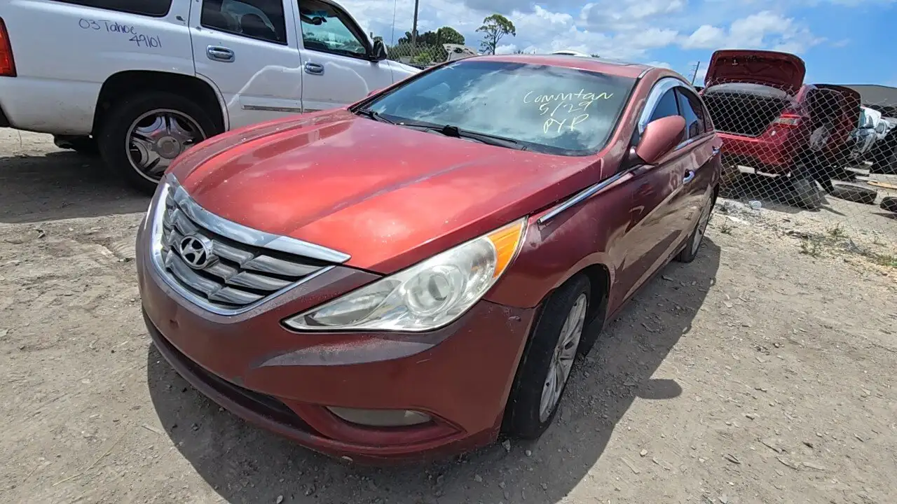 Photo of 2013 Hyundai Sonata