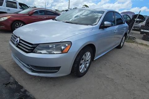Photo of 2013 Volkswagen Passat
