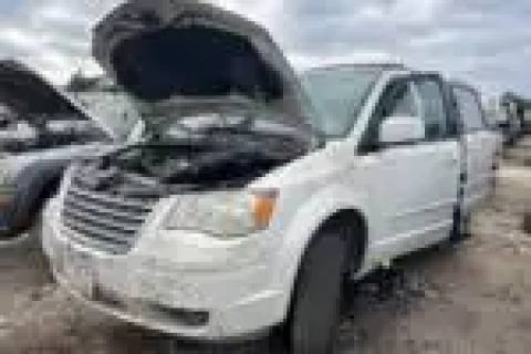 Photo of 2008 Chrysler Town & Country