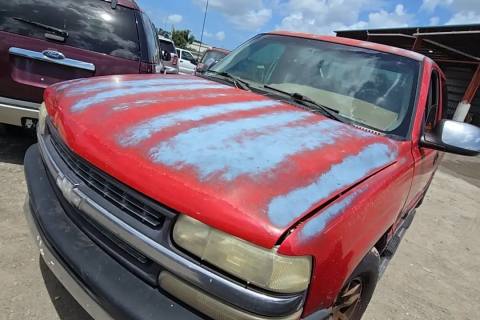 Photo of 2000 Chevrolet Silverado 1500