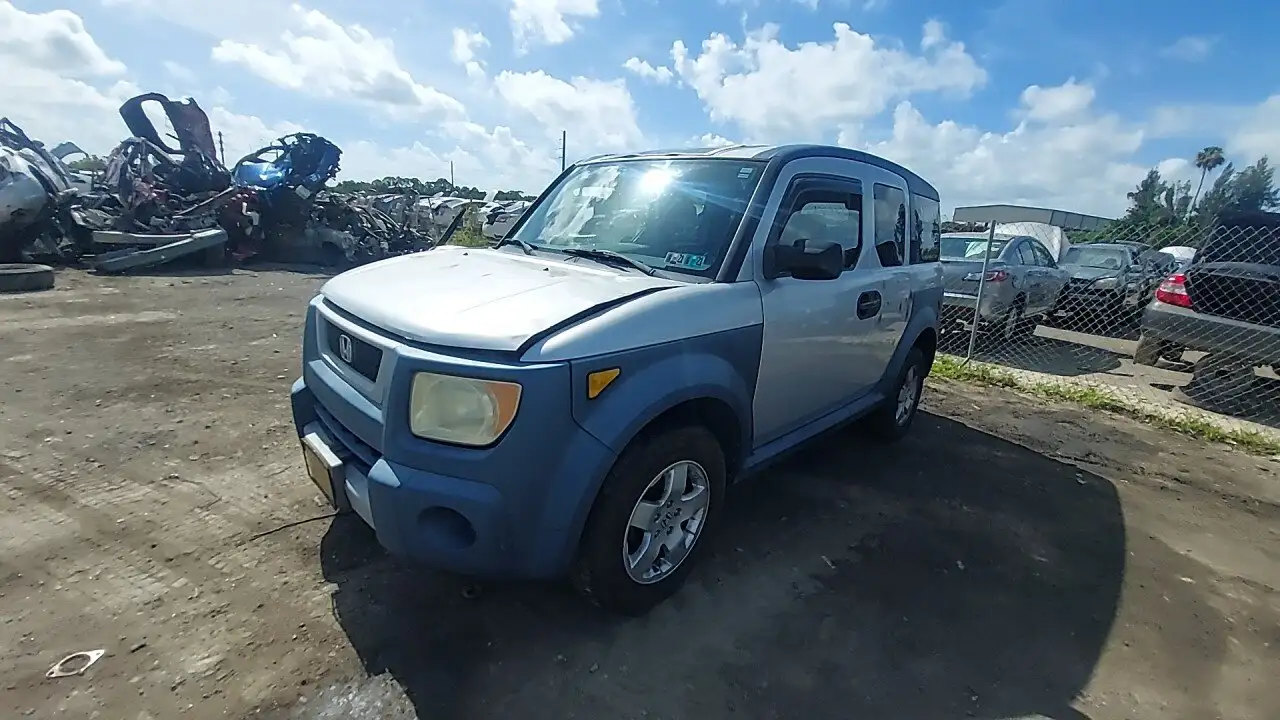Photo of 2005 Honda Element