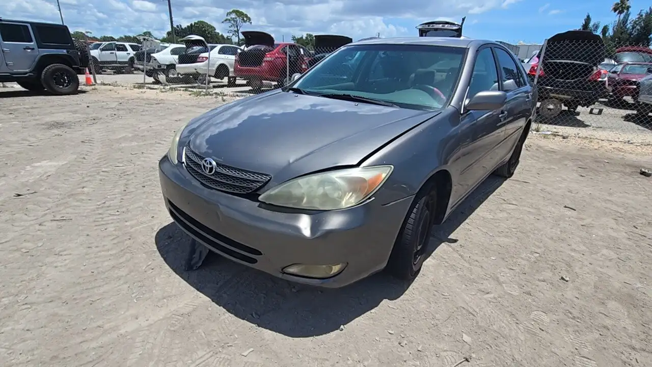 Photo of 2002 Toyota Camry