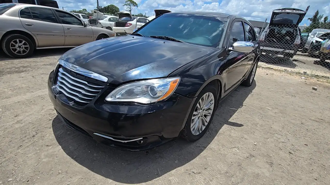 Photo of 2012 Chrysler 200