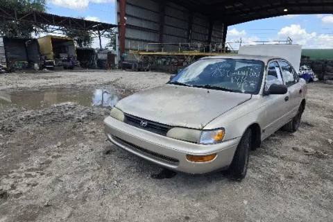 Photo of 1995 Toyota Corolla