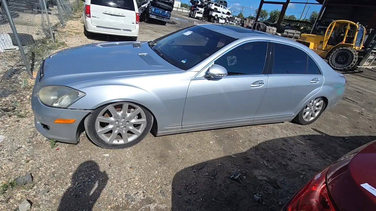 Photo of 2007 Mercedes-Benz S550