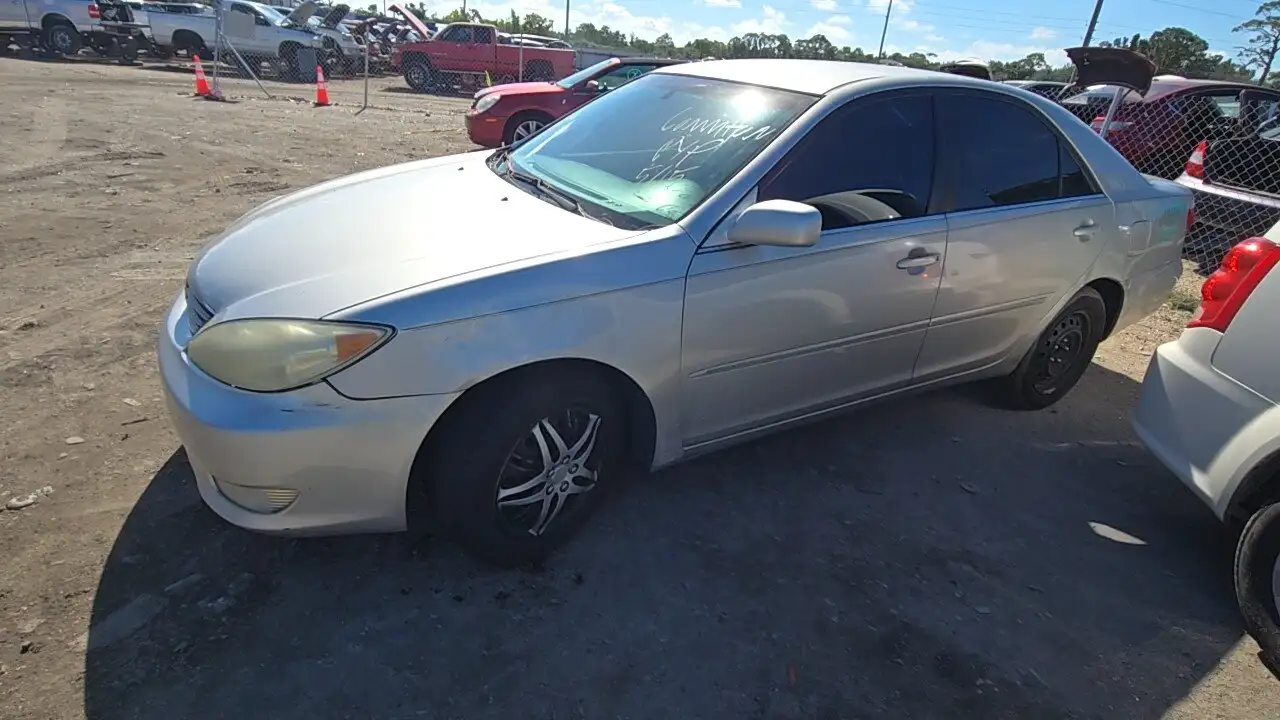 Photo of 2005 Toyota Camry