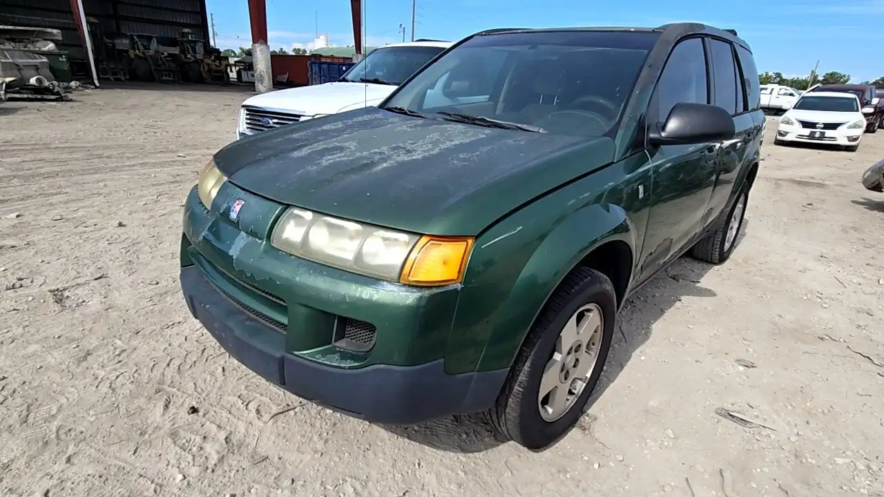 Photo of 2004 Saturn Vue