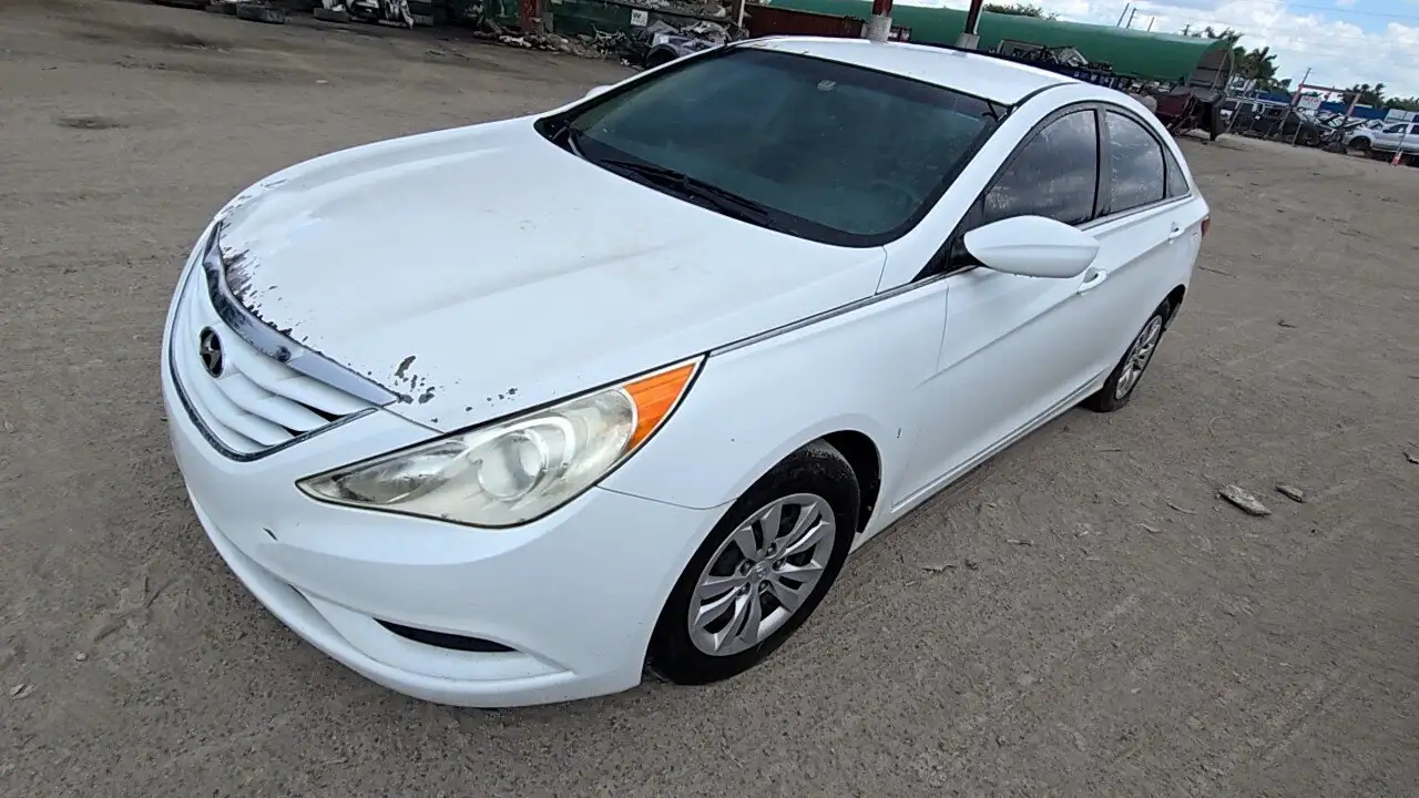 Photo of 2011 Hyundai Sonata