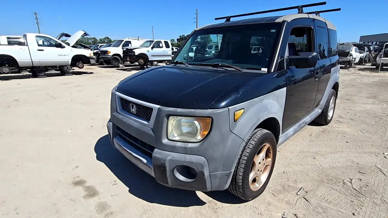 Photo of 2005 Honda Element