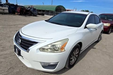 Photo of 2013 Nissan Altima