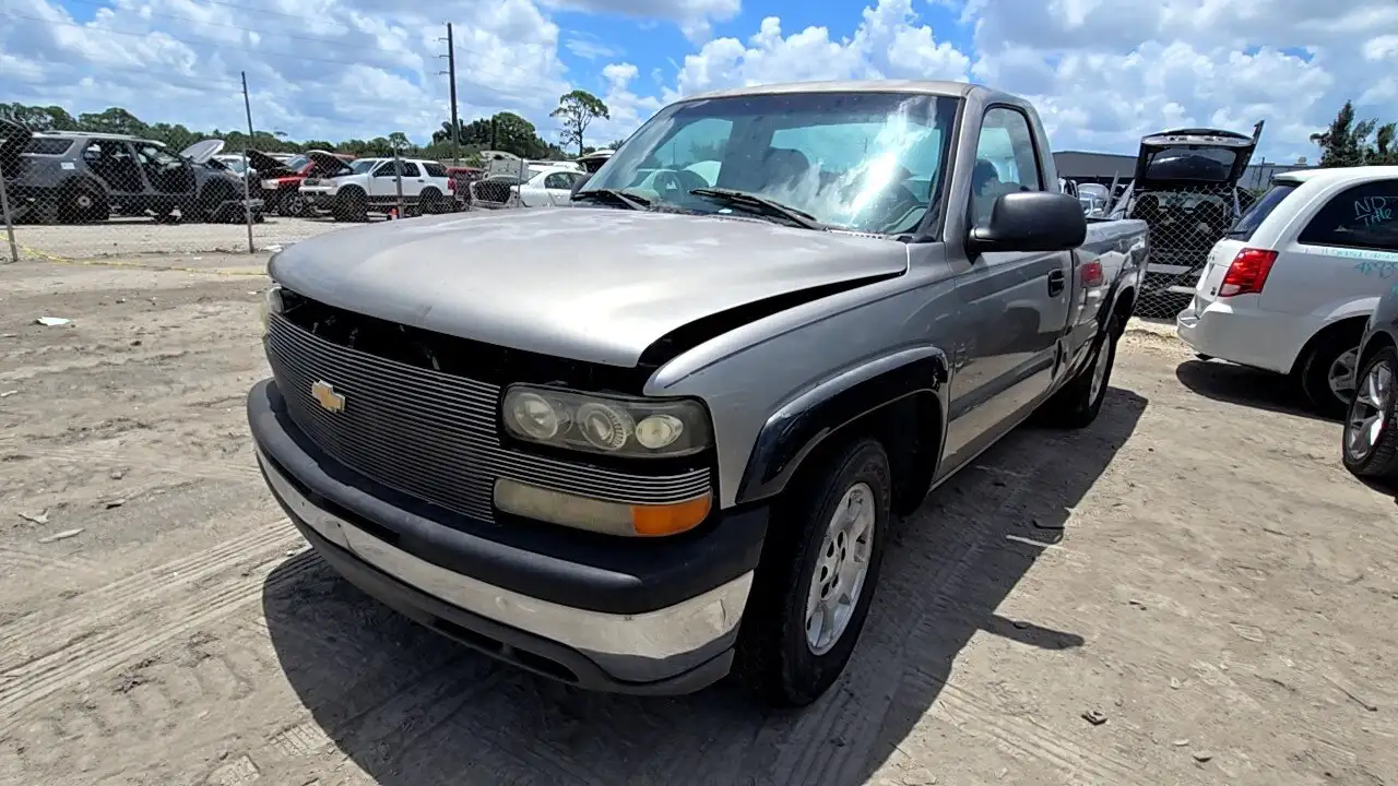 Photo of 2002 Chevrolet Silverado 1500