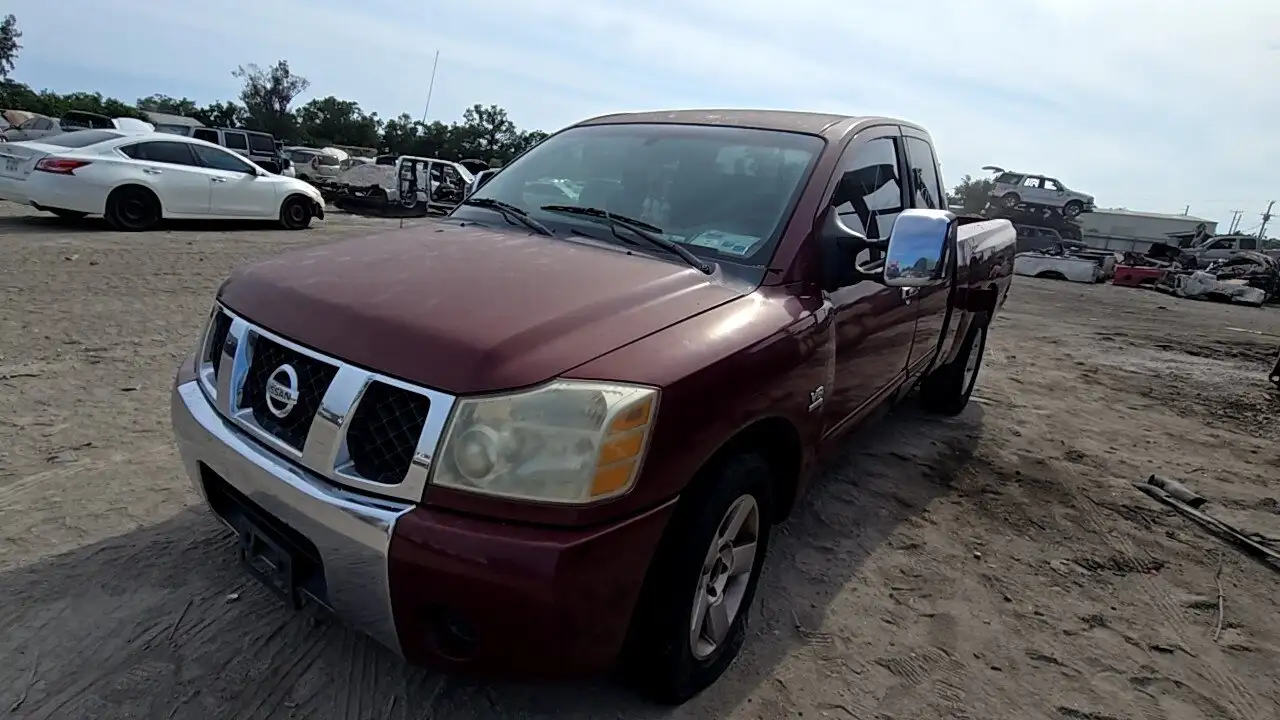 Photo of 2004 Nissan Titan