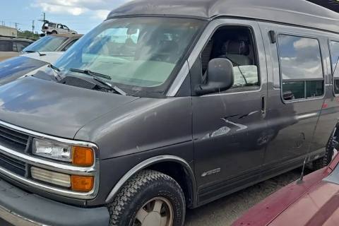 Photo of 1999 Chevrolet Express 1500