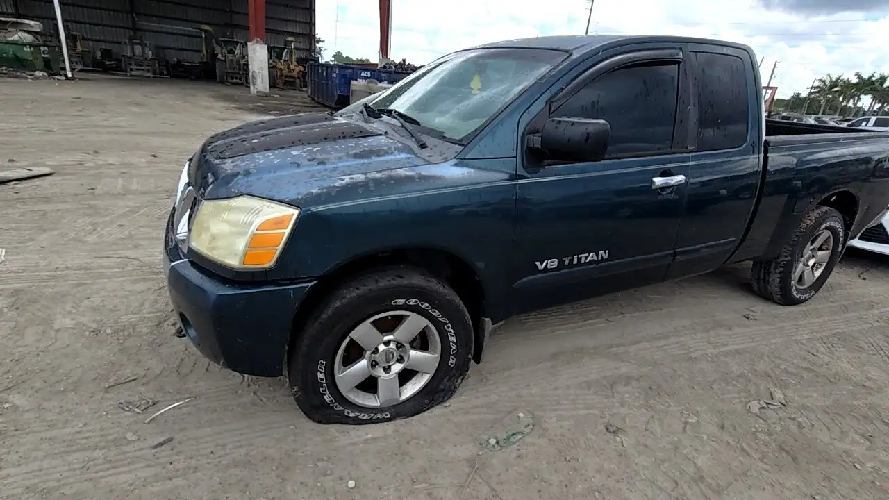 Photo of 2006 Nissan Titan