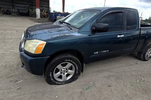 Photo of 2006 Nissan Titan