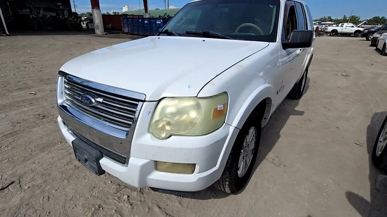 Photo of 2008 Ford Explorer