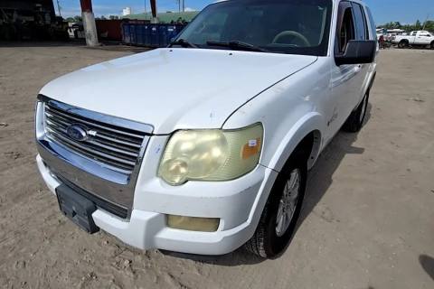 Photo of 2008 Ford Explorer