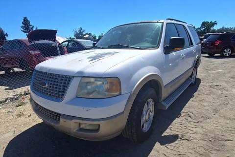 Photo of 2005 Ford Expedition