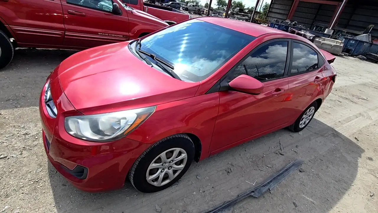 Photo of 2012 Hyundai Accent