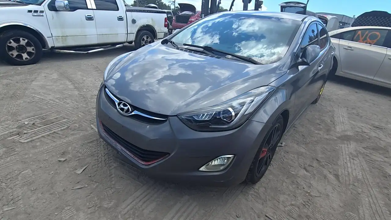 Photo of 2012 Hyundai Elantra