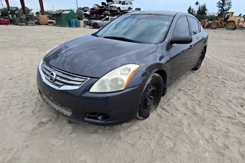 Photo of 2012 Nissan Altima