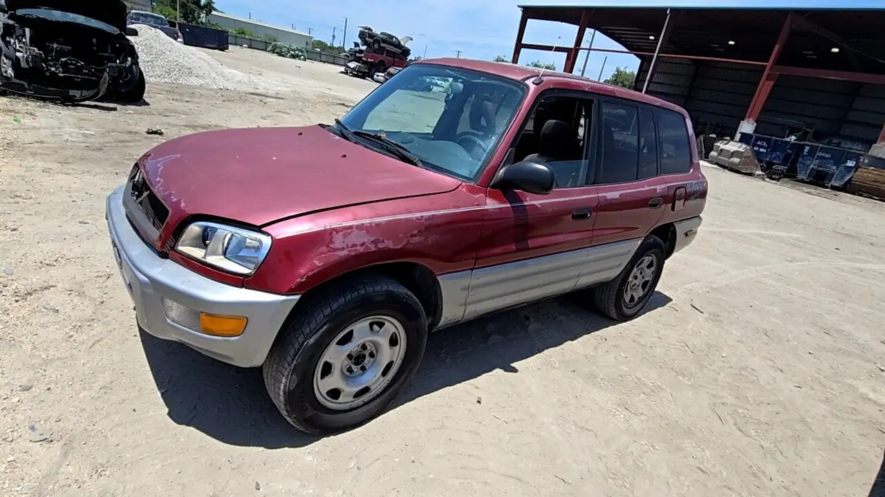 Photo of 2000 Toyota Rav4
