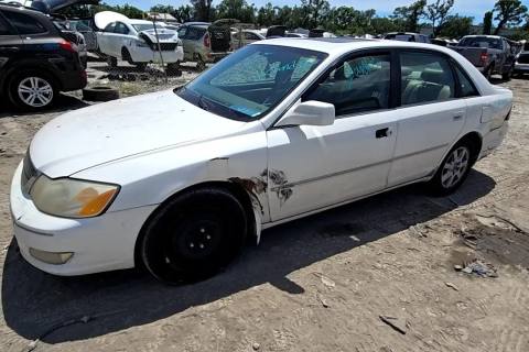 Photo of 2000 Toyota Avalon