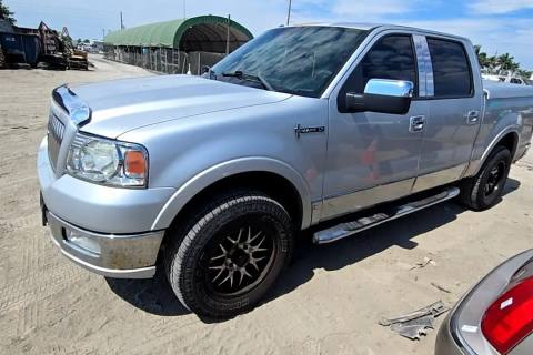 Photo of 2006 Lincoln Mark Lt