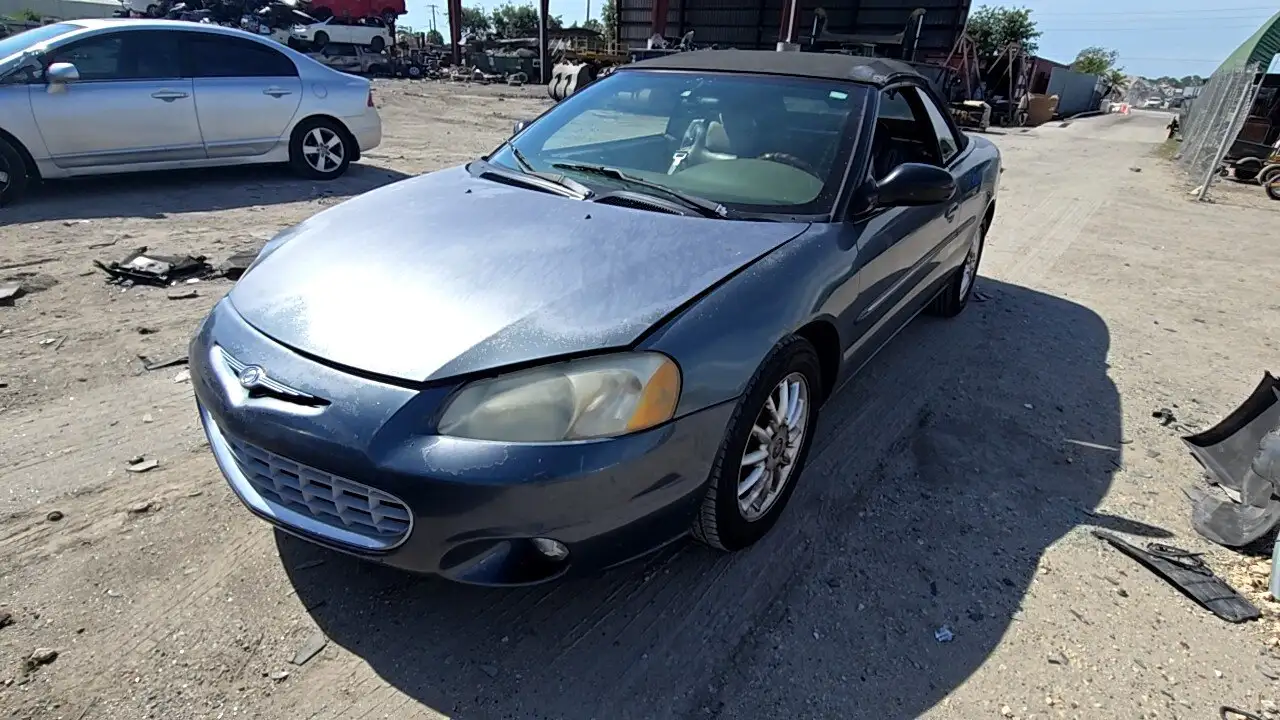 Photo of 2002 Chrysler Sebring