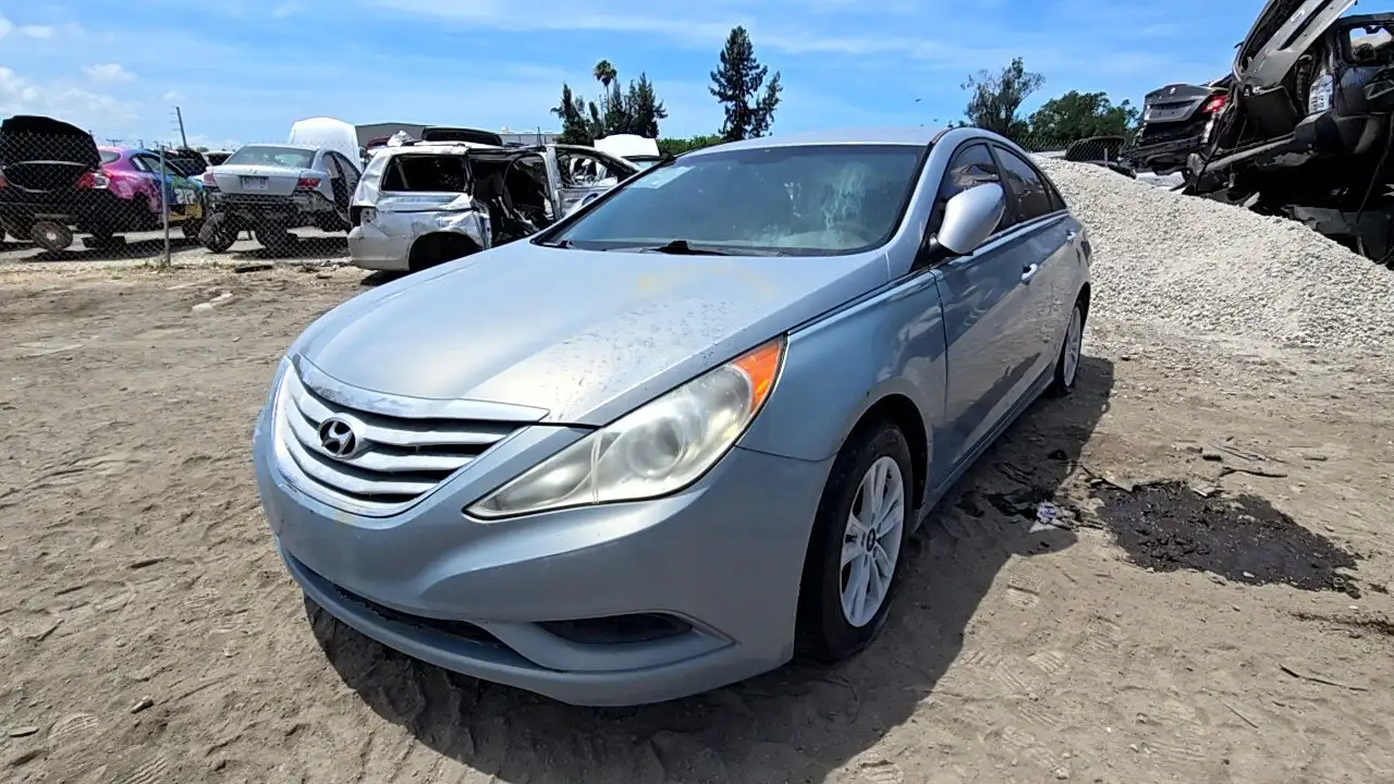 Photo of 2011 Hyundai Sonata