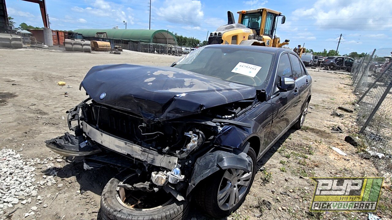 Photo of 2008 Mercedes-Benz C300