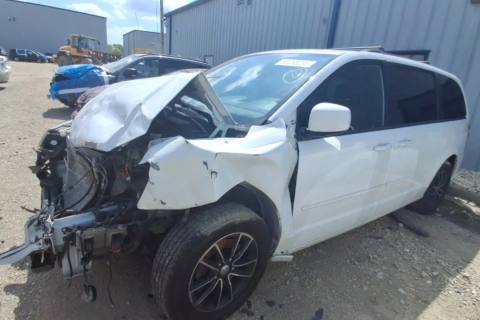 Photo of 2017 Dodge Grand Caravan