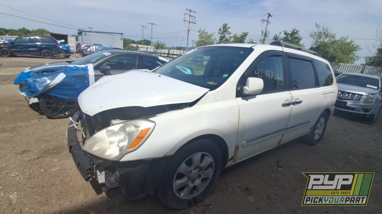 Photo of 2007 Hyundai Entourage