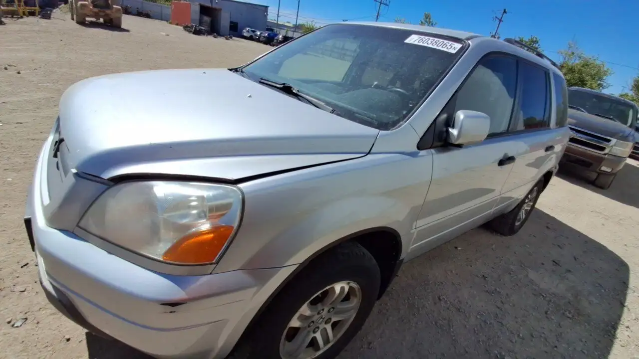 Photo of 2005 Honda Pilot