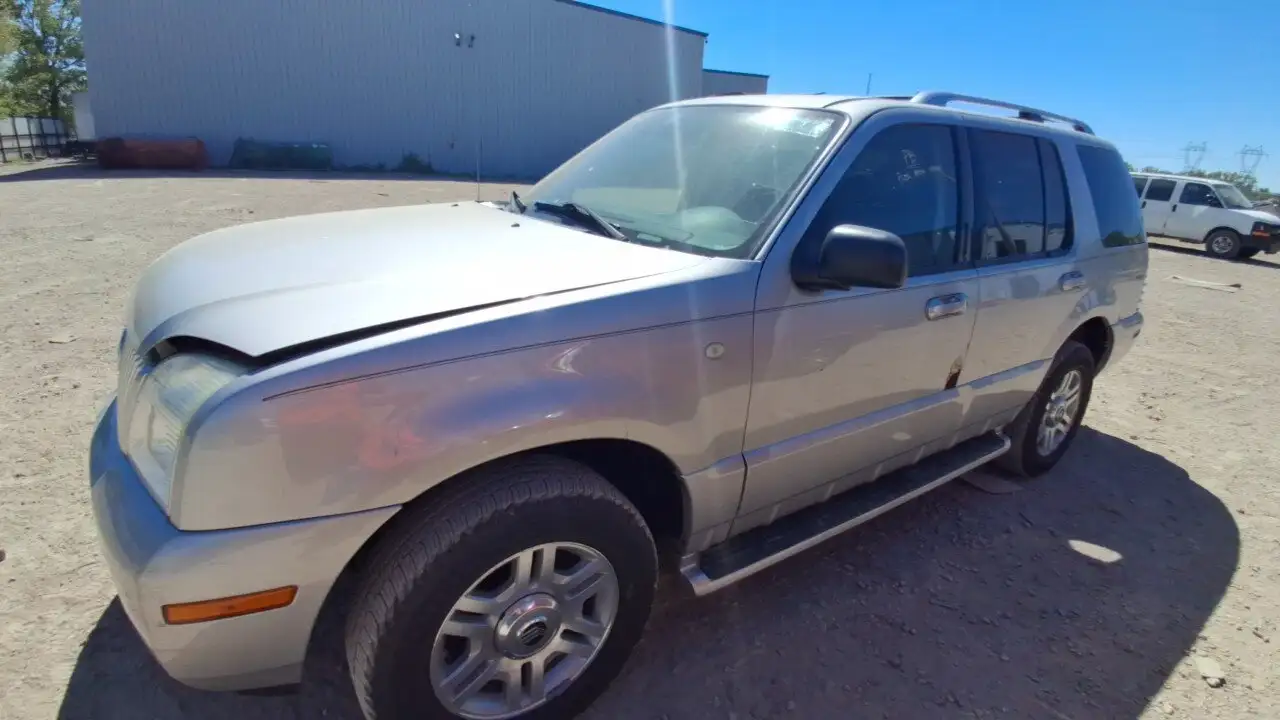 Photo of 2003 Mercury Mountaineer