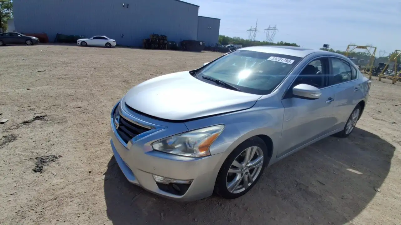 Photo of 2015 Nissan Altima