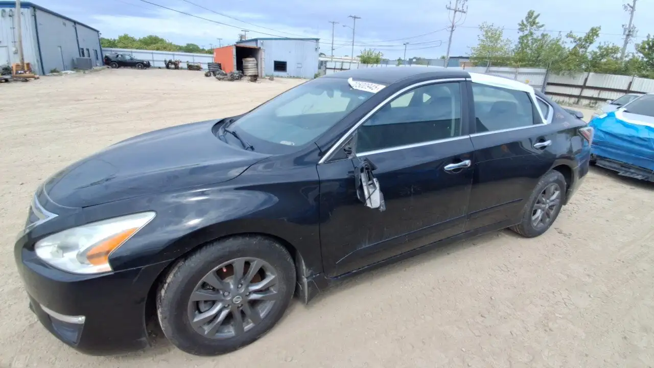 Photo of 2015 Nissan Altima