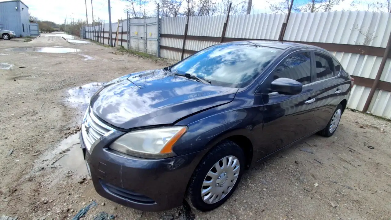 Photo of 2014 Nissan Sentra