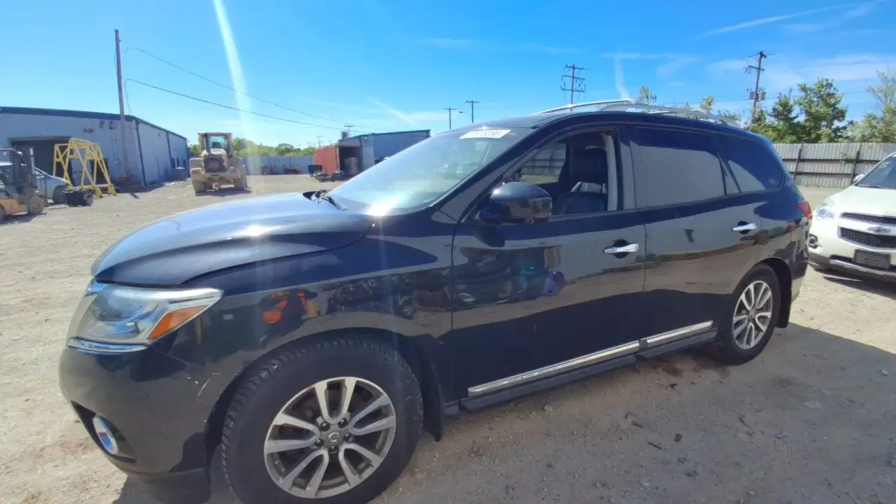 Photo of 2015 Nissan Pathfinder
