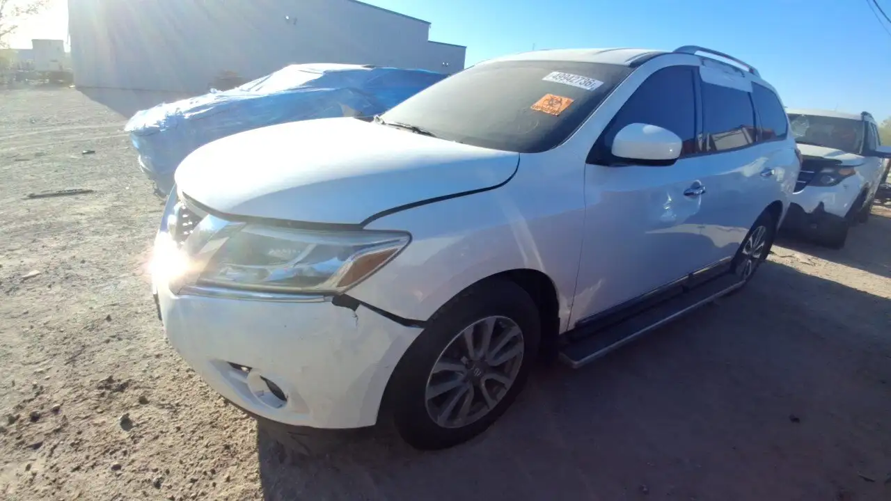 Photo of 2015 Nissan Pathfinder