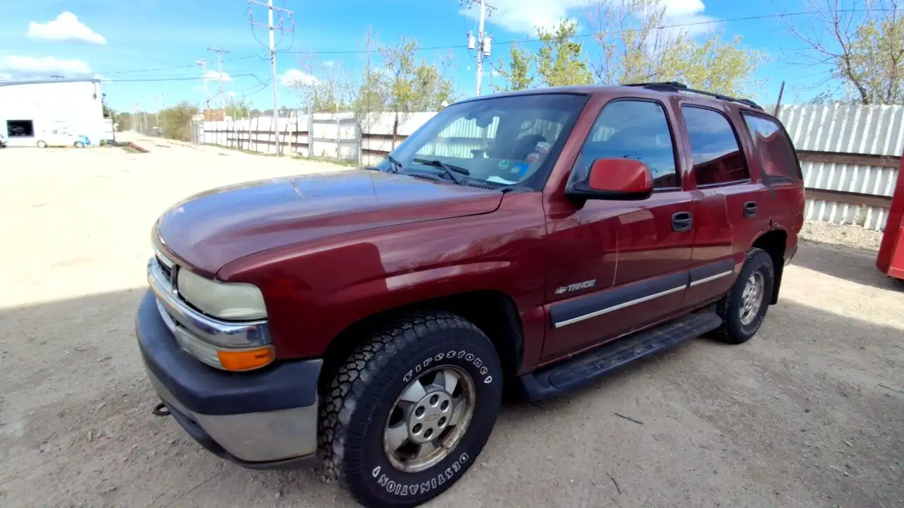 Photo of 2002 Chevrolet Tahoe