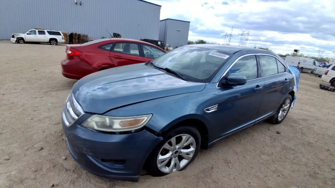 Photo of 2010 Ford Taurus