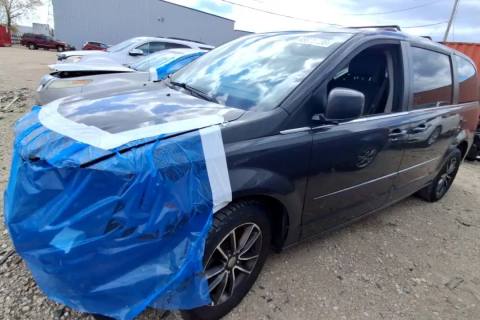 Photo of 2017 Dodge Grand Caravan