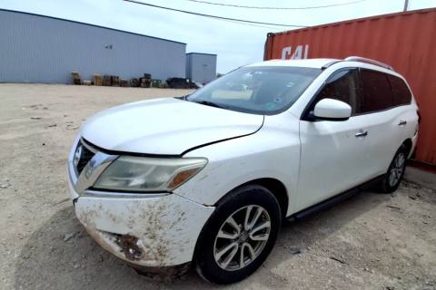 Photo of 2015 Nissan Pathfinder