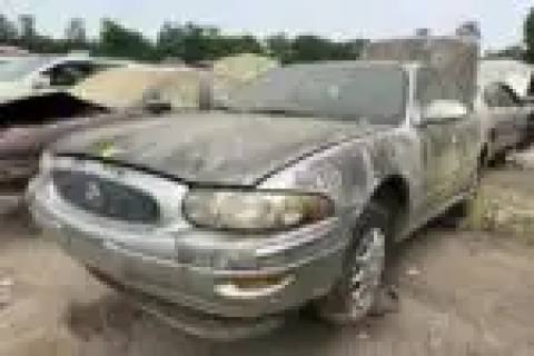 Photo of 2004 Buick Lesabre