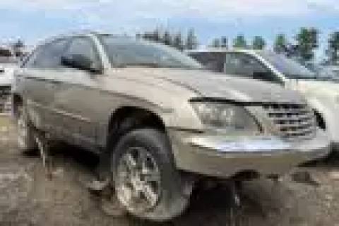 Photo of 2004 Chrysler Pacifica