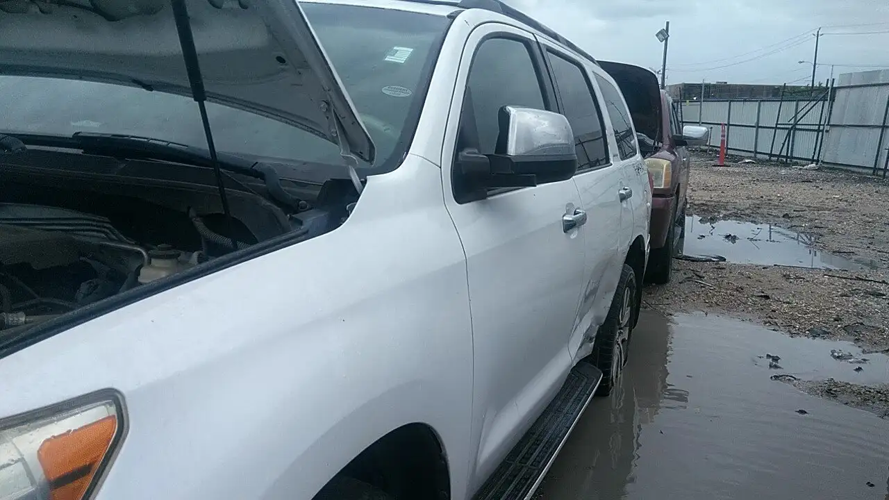 Photo of 2008 Toyota Sequoia