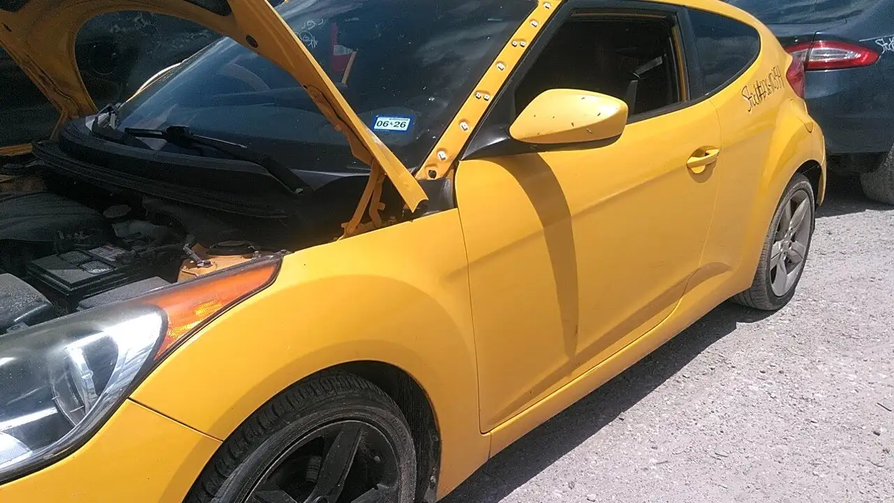Photo of 2013 Hyundai Veloster
